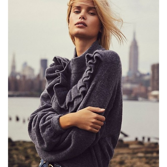 Free People Sweaters - Free People "all the ruffles" puff sleeve crop sweater